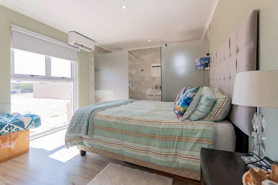 3 Bedroom Property for Sale in Port Owen Western Cape